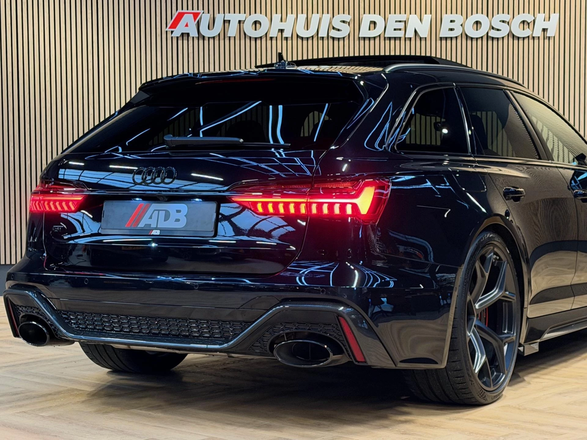 Hoofdafbeelding Audi RS6