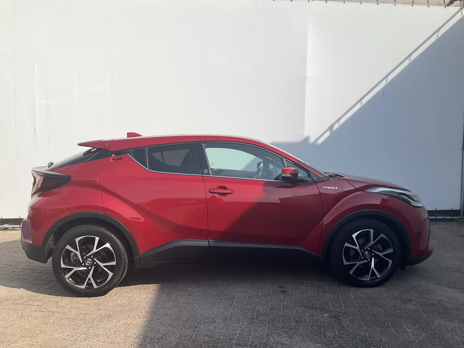 Hoofdafbeelding Toyota C-HR