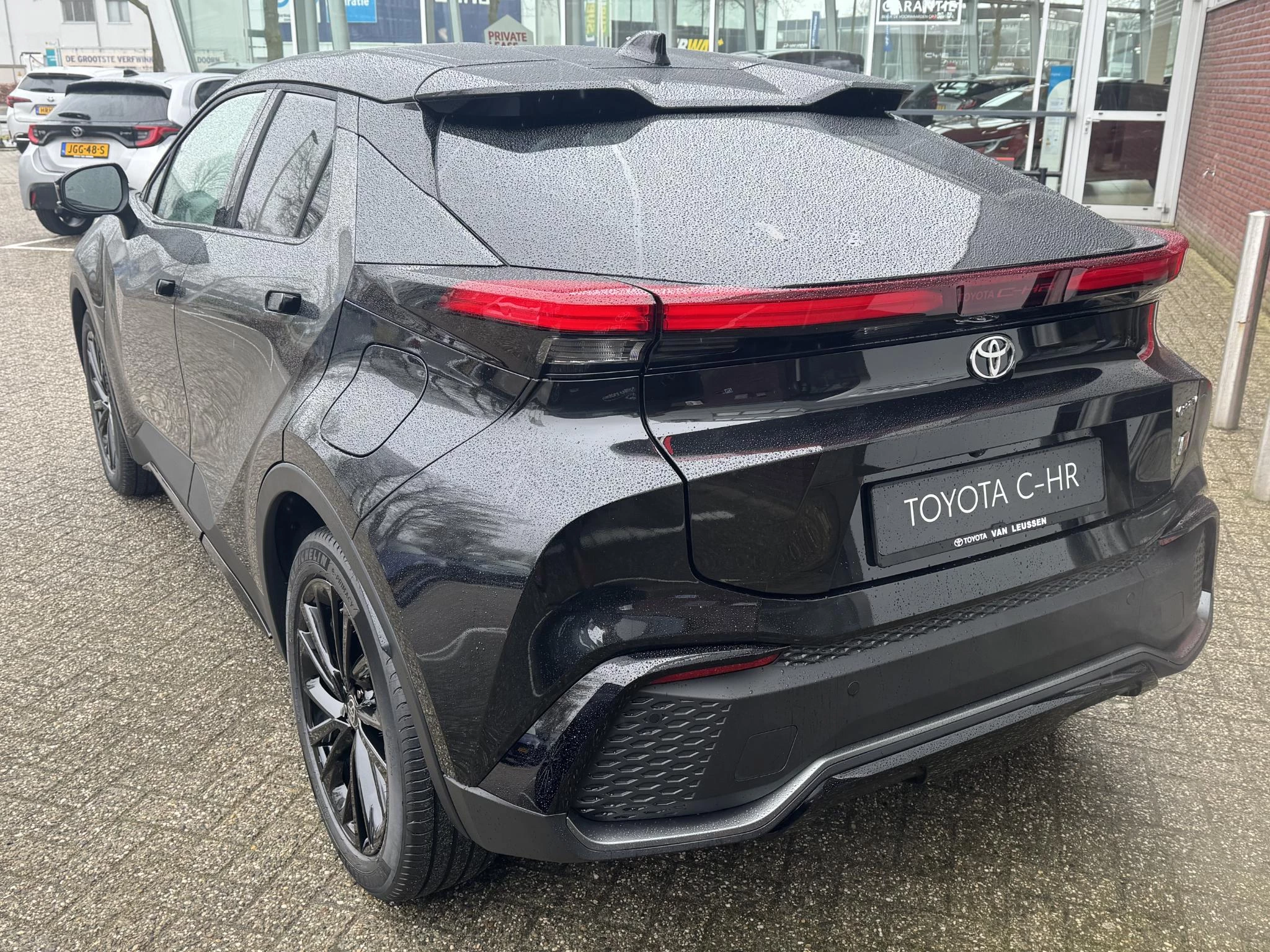Hoofdafbeelding Toyota C-HR