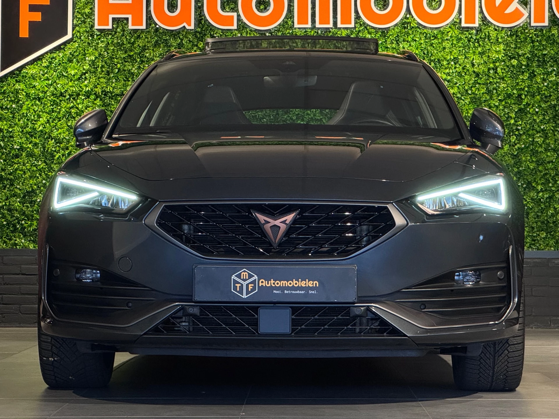 Hoofdafbeelding CUPRA Leon Sportstourer