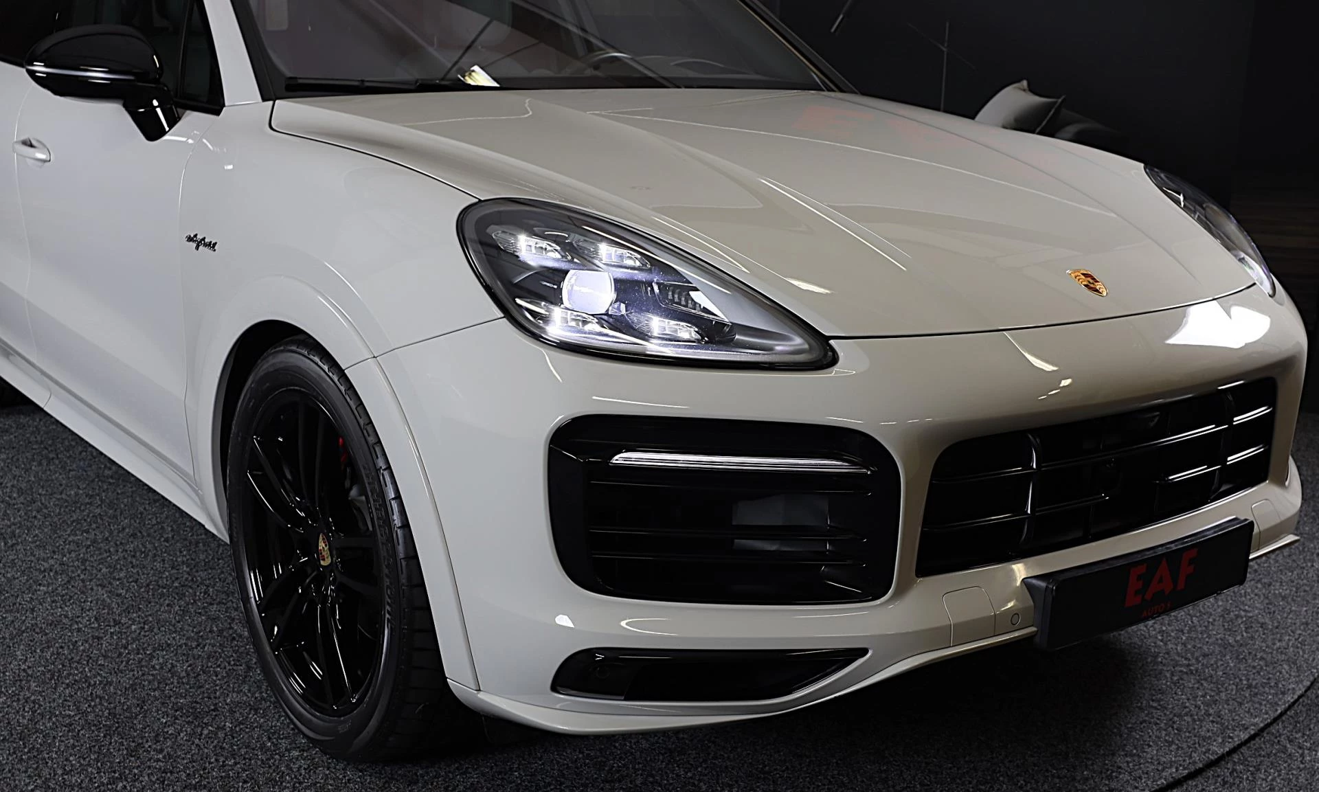 Hoofdafbeelding Porsche Cayenne