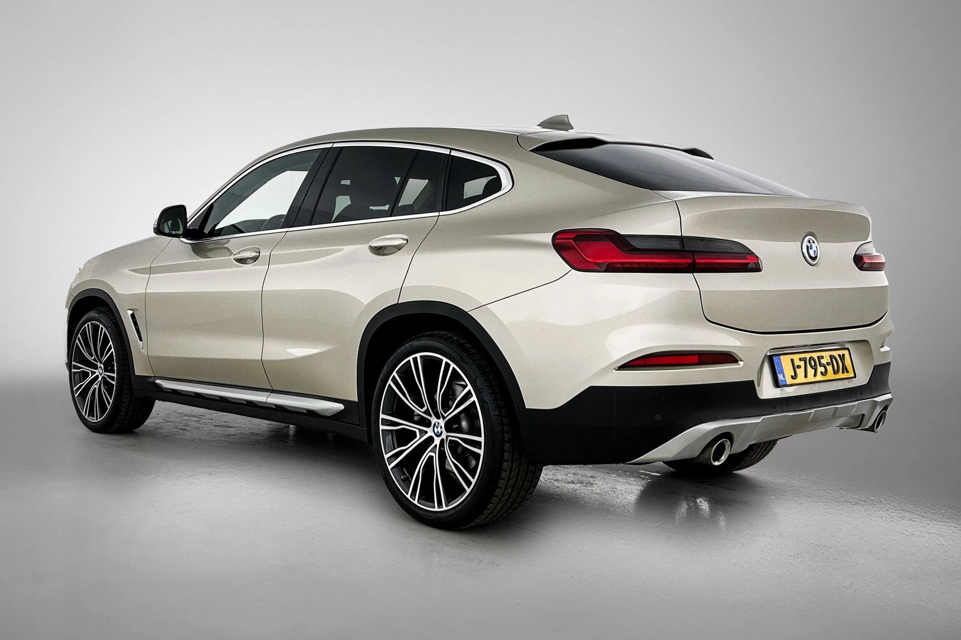 Hoofdafbeelding BMW X4
