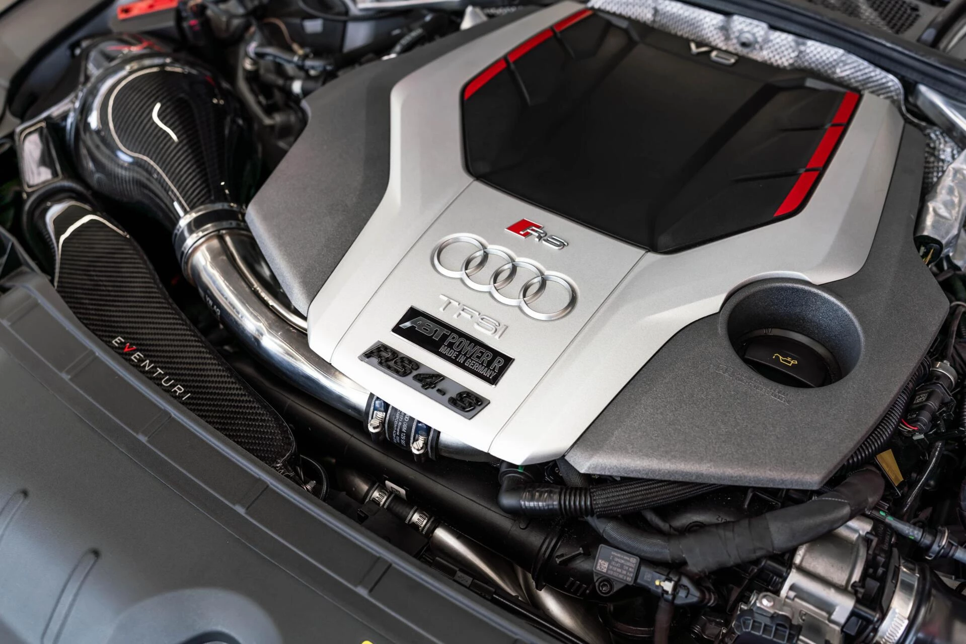 Hoofdafbeelding Audi RS4