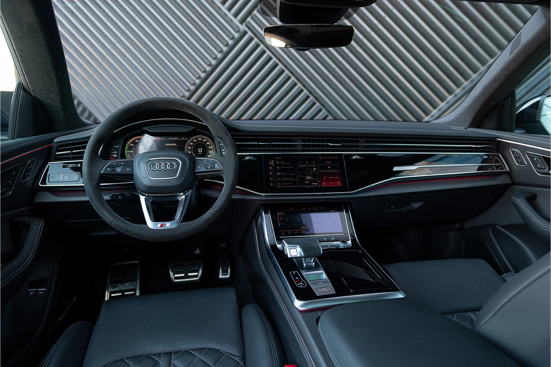 Hoofdafbeelding Audi Q8