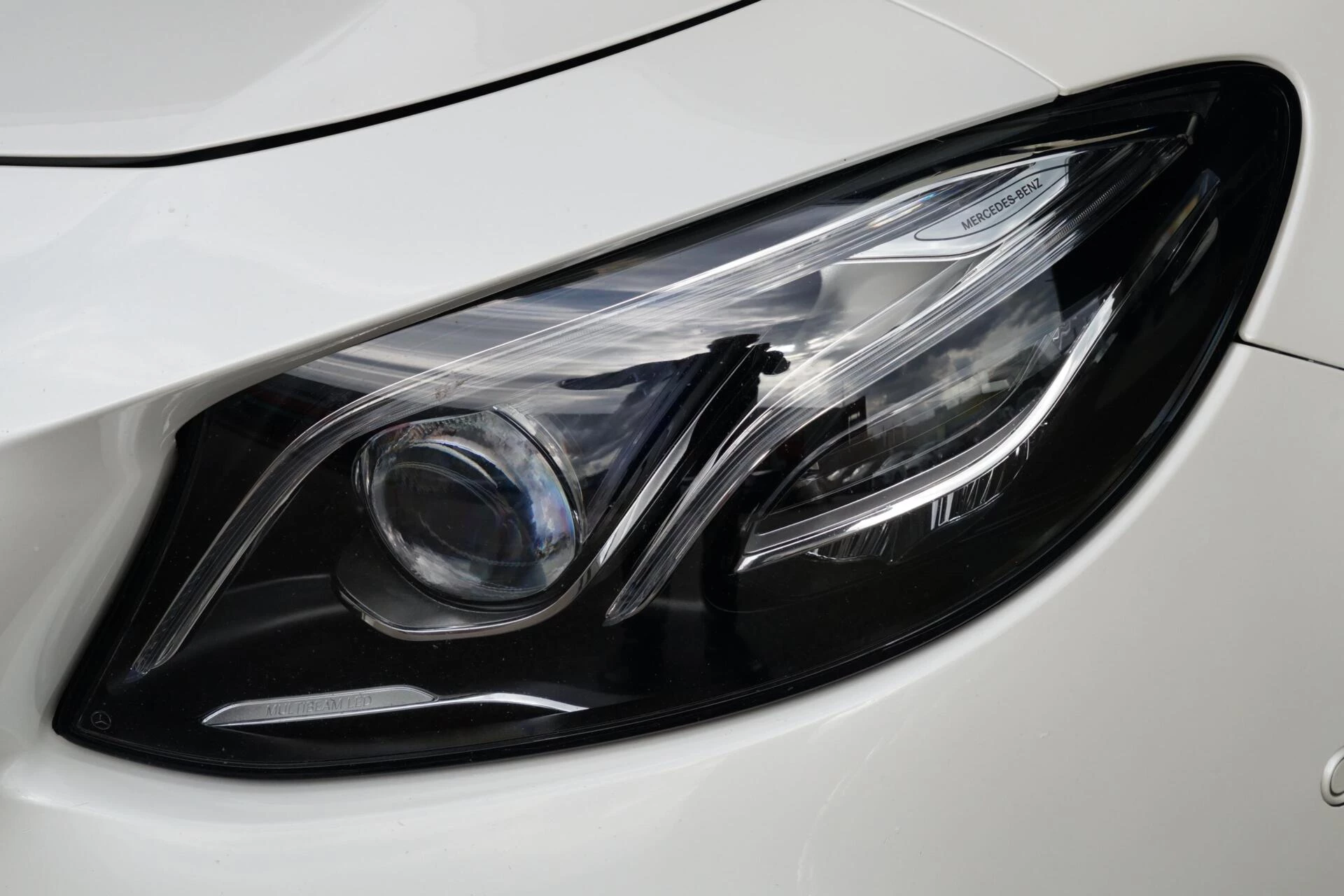 Hoofdafbeelding Mercedes-Benz E-Klasse