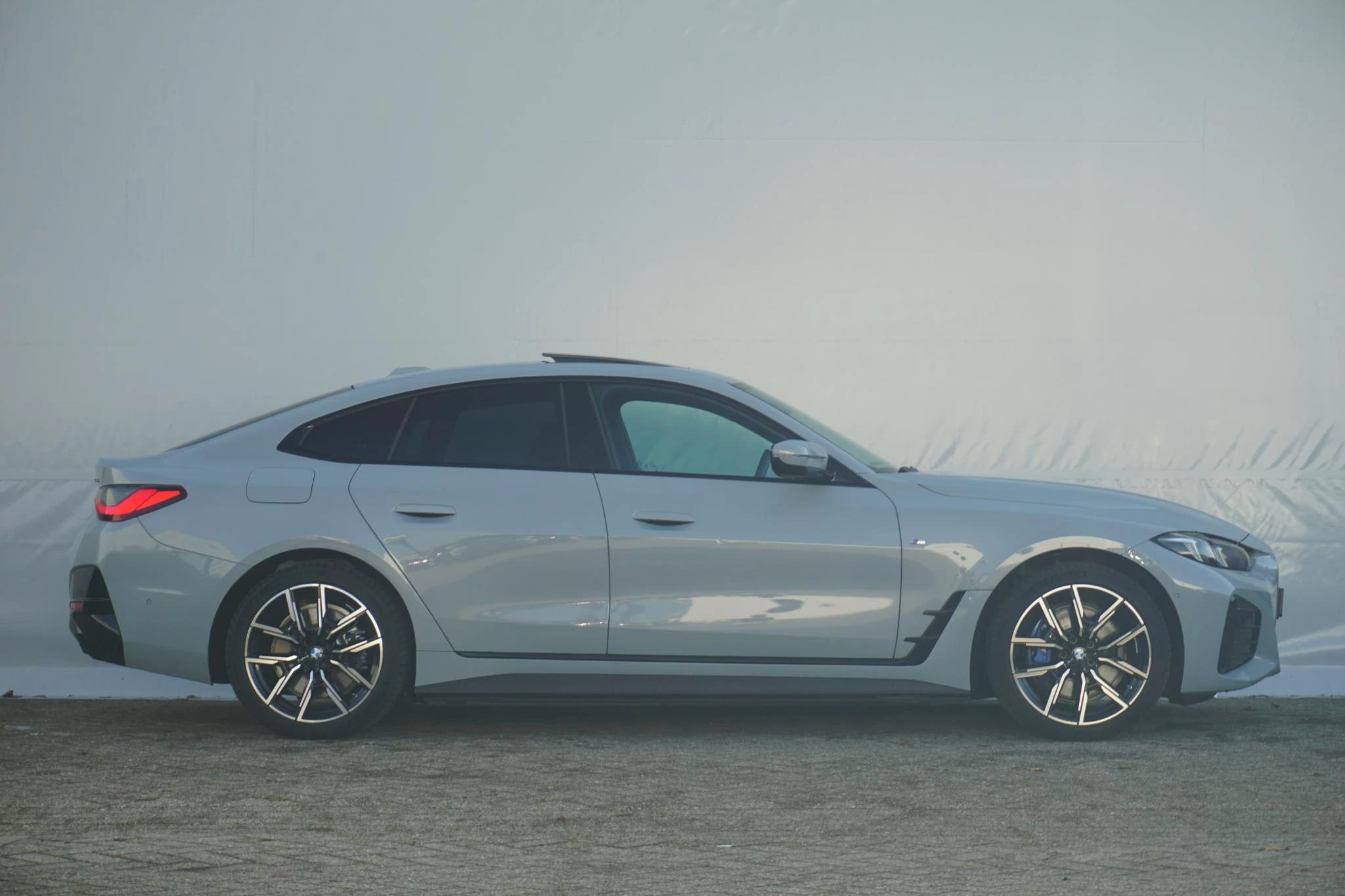 Hoofdafbeelding BMW i4