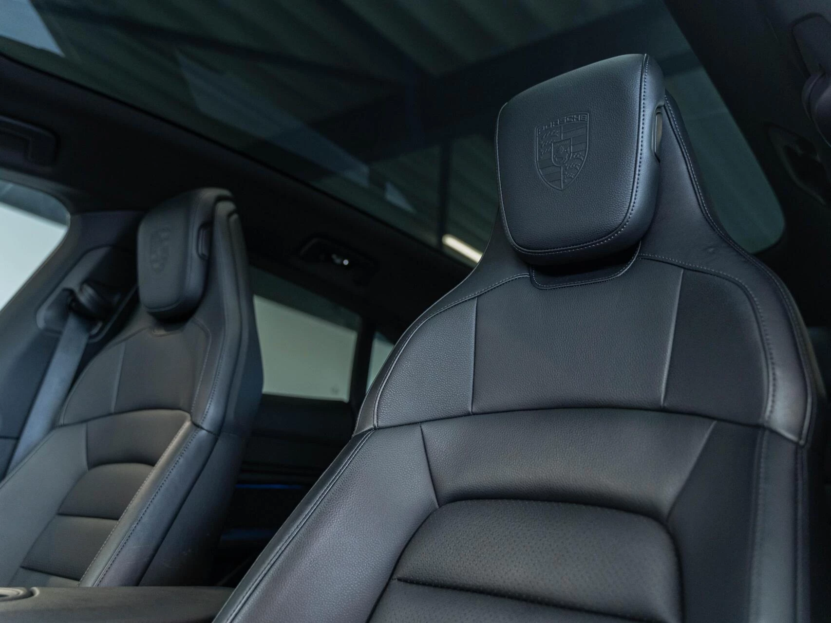 Hoofdafbeelding Porsche Taycan