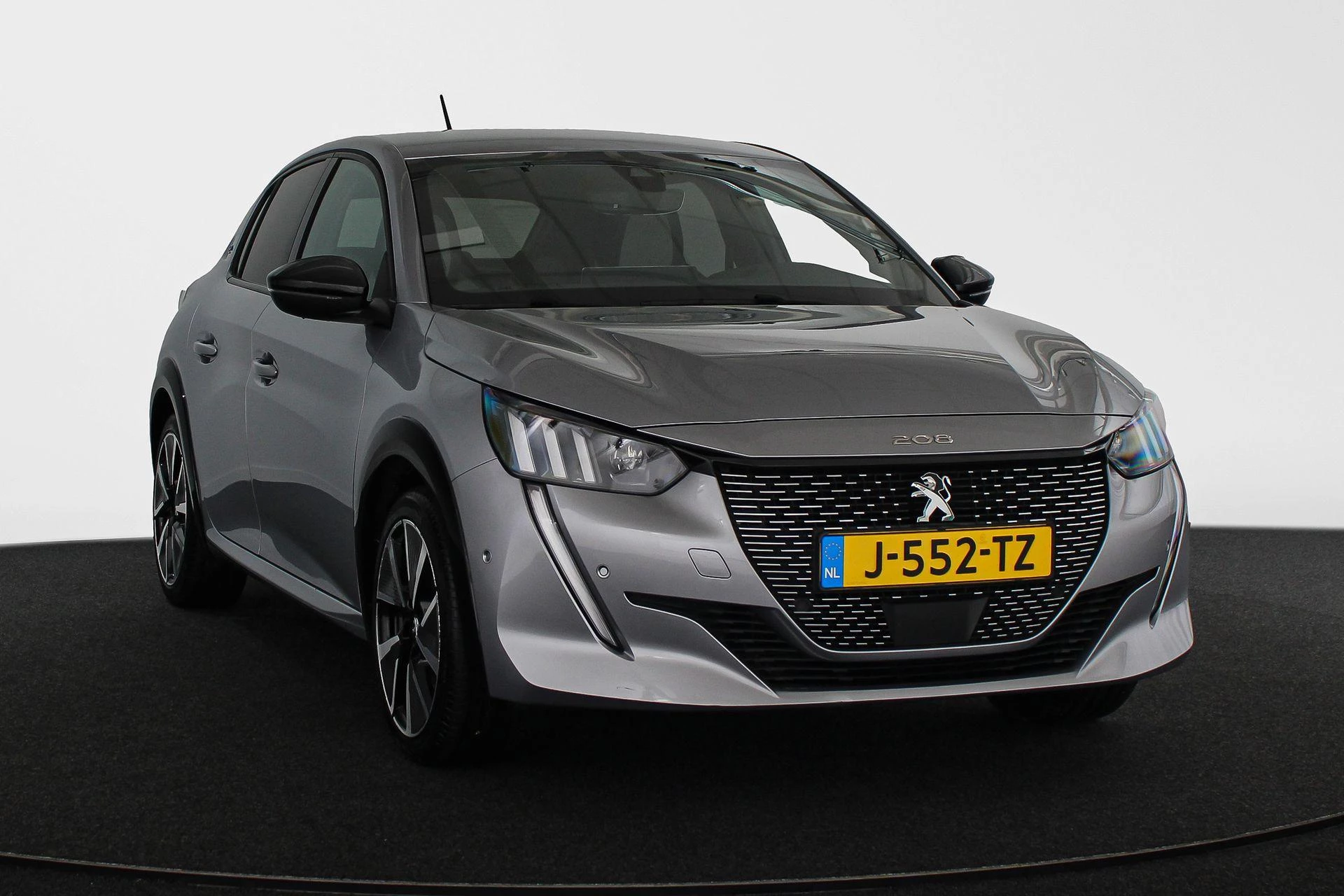 Hoofdafbeelding Peugeot e-208