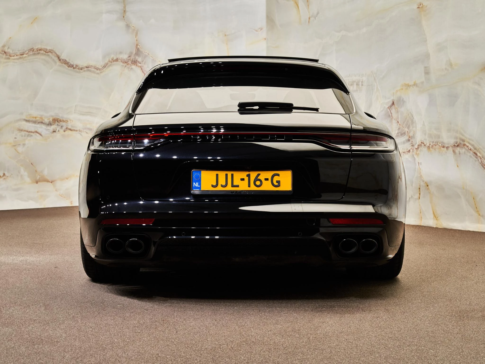 Hoofdafbeelding Porsche Panamera