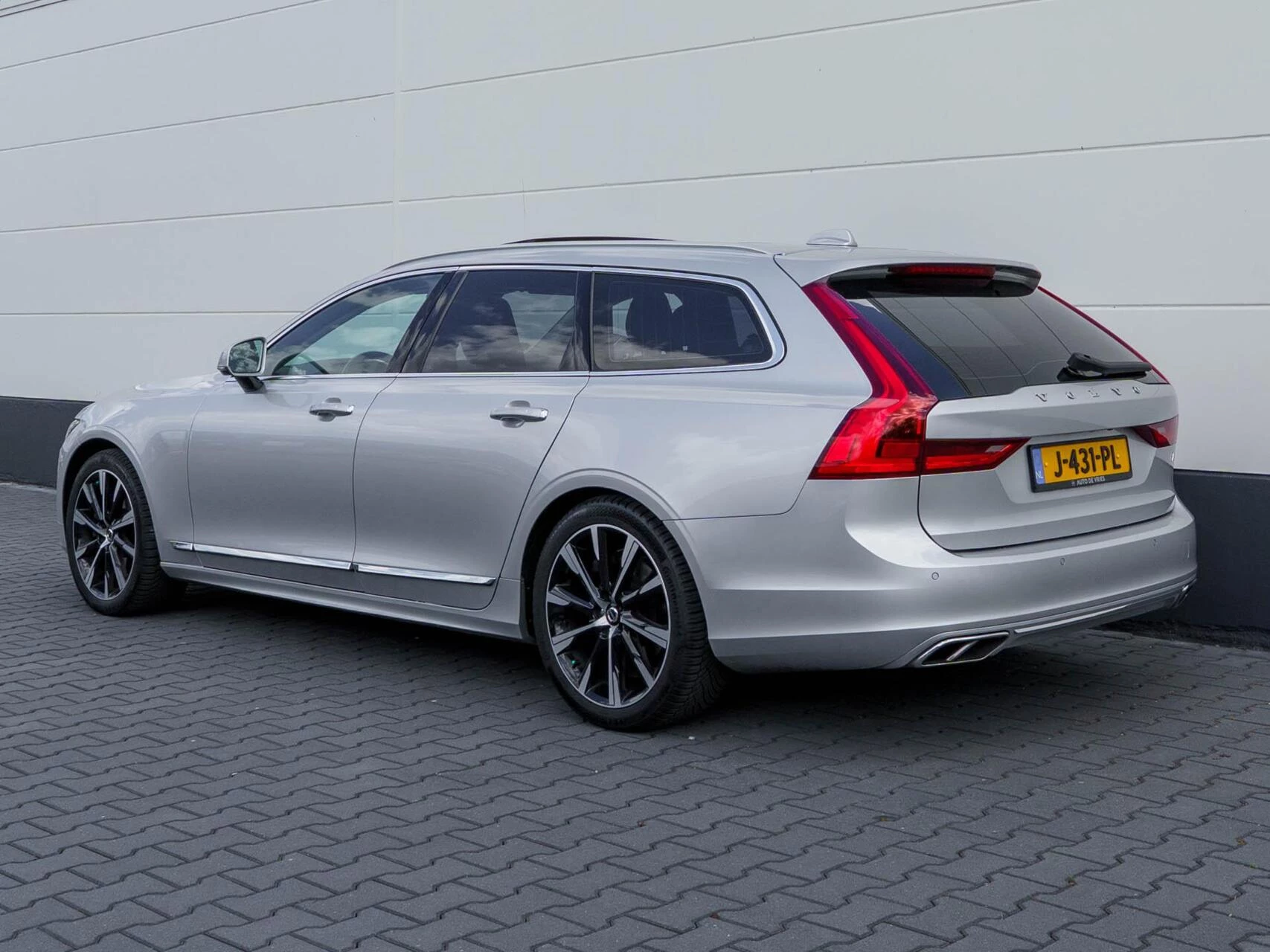 Hoofdafbeelding Volvo V90