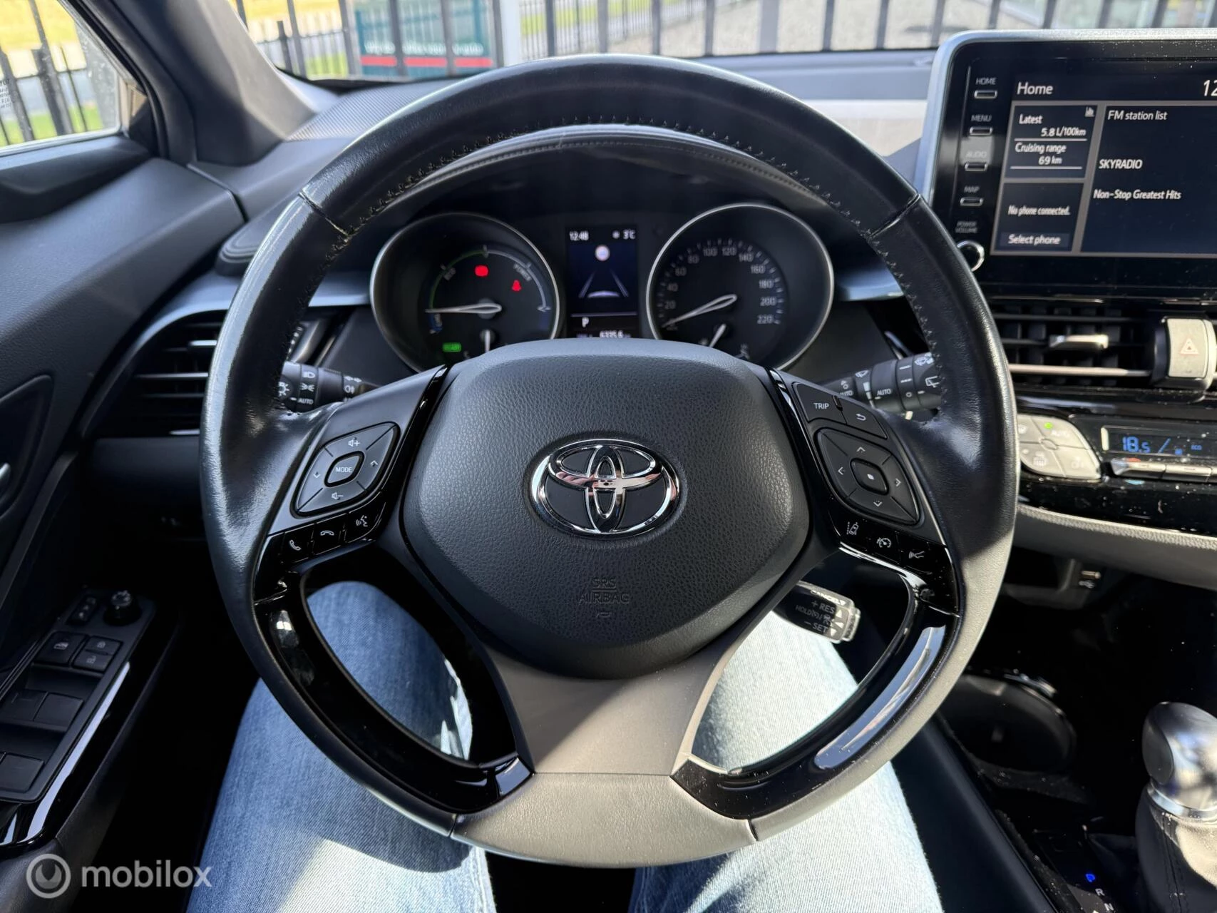 Hoofdafbeelding Toyota C-HR