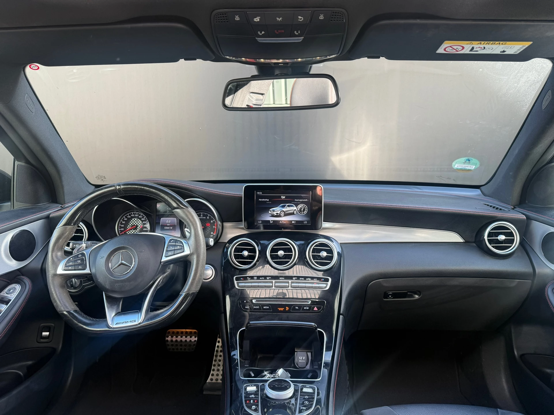 Hoofdafbeelding Mercedes-Benz GLC