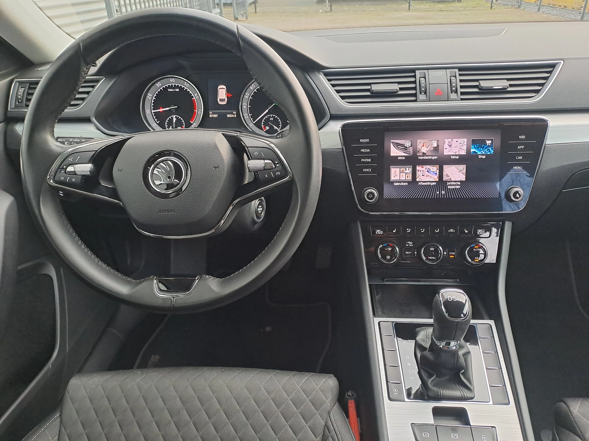 Hoofdafbeelding Škoda Superb