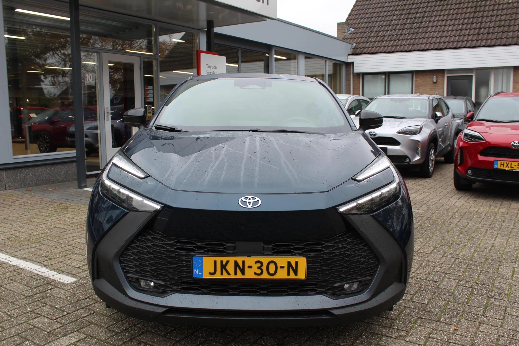 Hoofdafbeelding Toyota C-HR