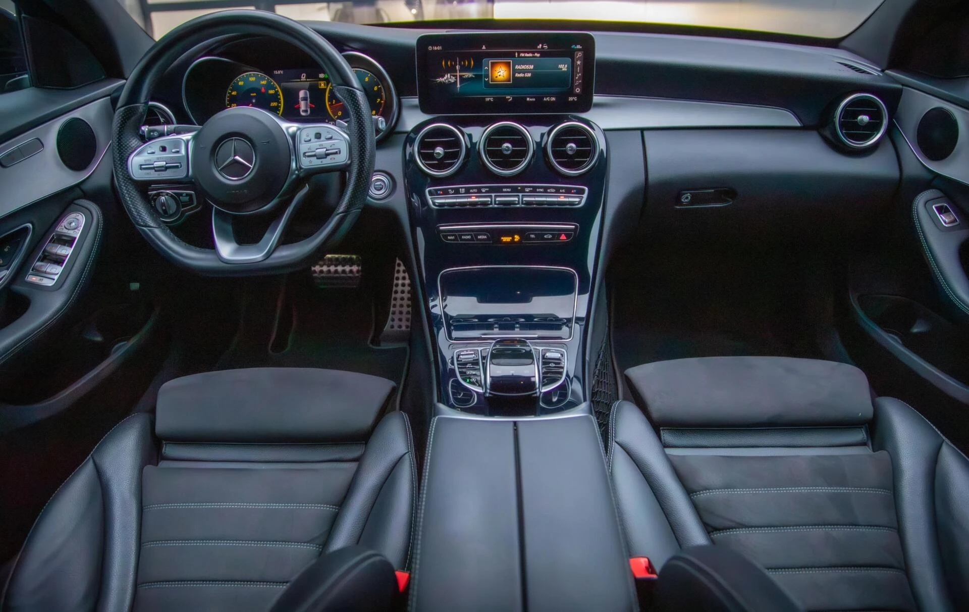 Hoofdafbeelding Mercedes-Benz C-Klasse