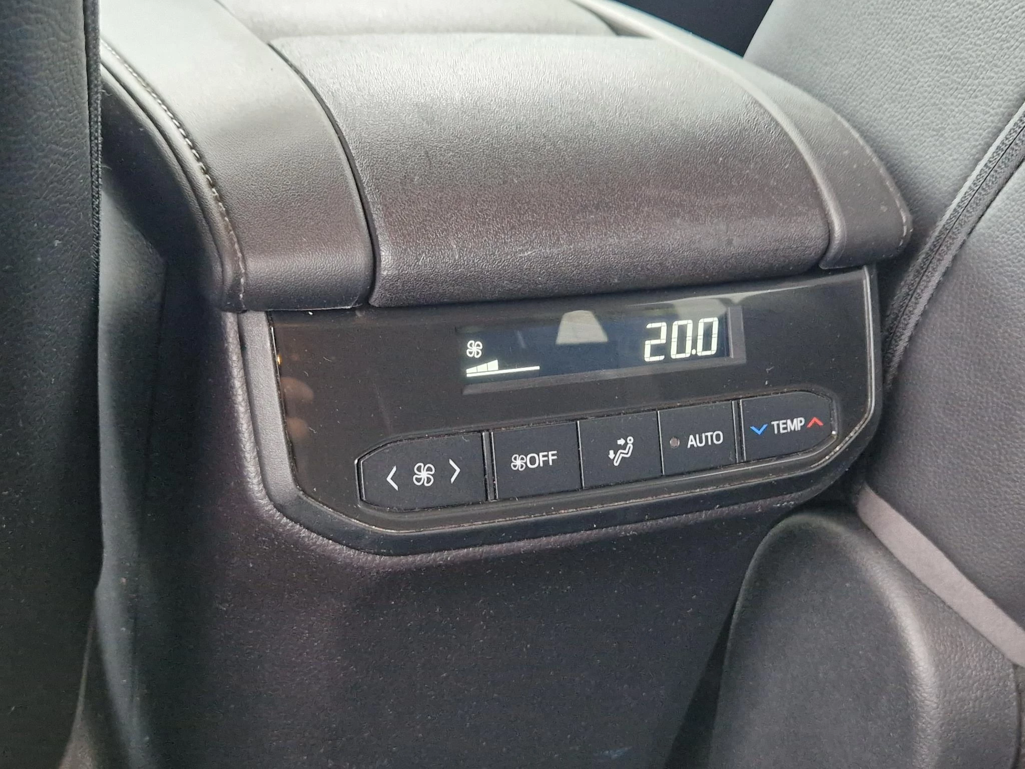 Hoofdafbeelding Toyota Highlander