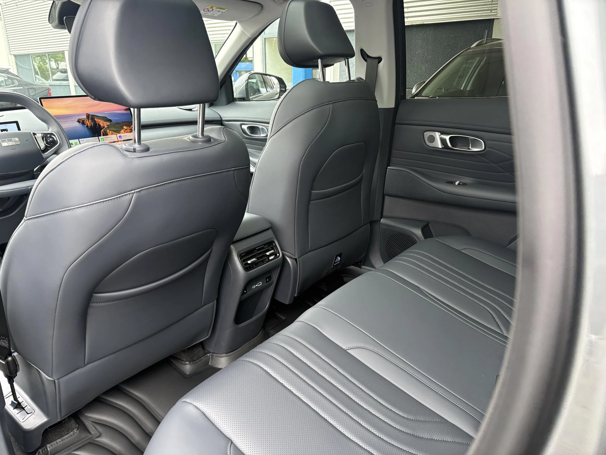 Hoofdafbeelding Geely Starray EM-i