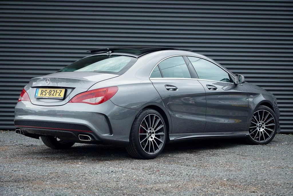 Hoofdafbeelding Mercedes-Benz CLA