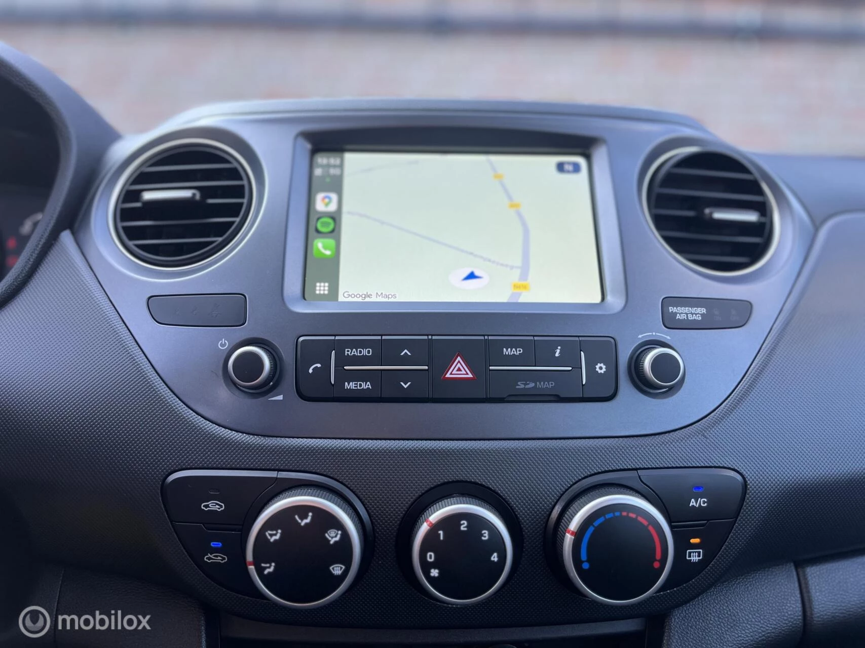 Hoofdafbeelding Hyundai i10