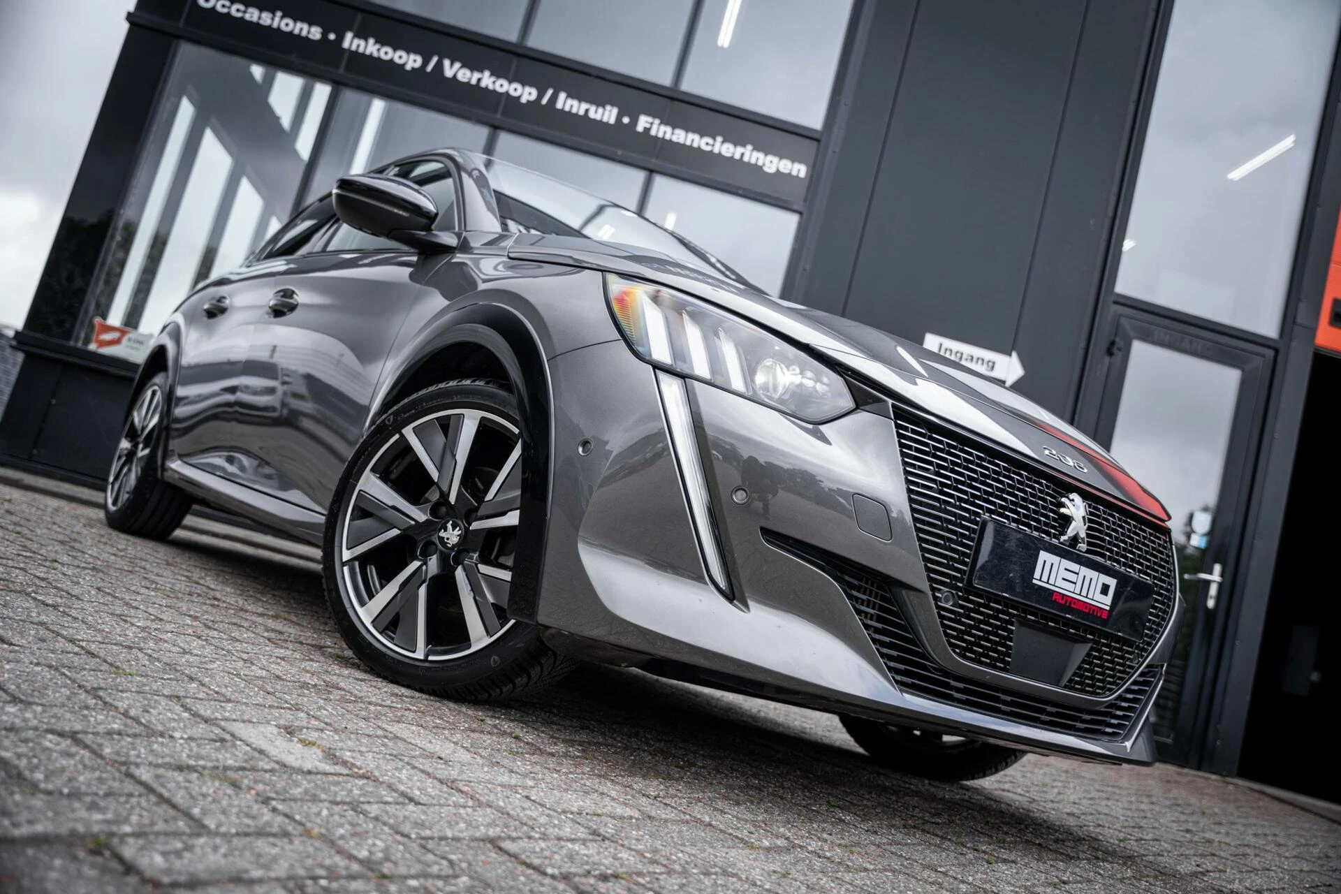 Hoofdafbeelding Peugeot 208