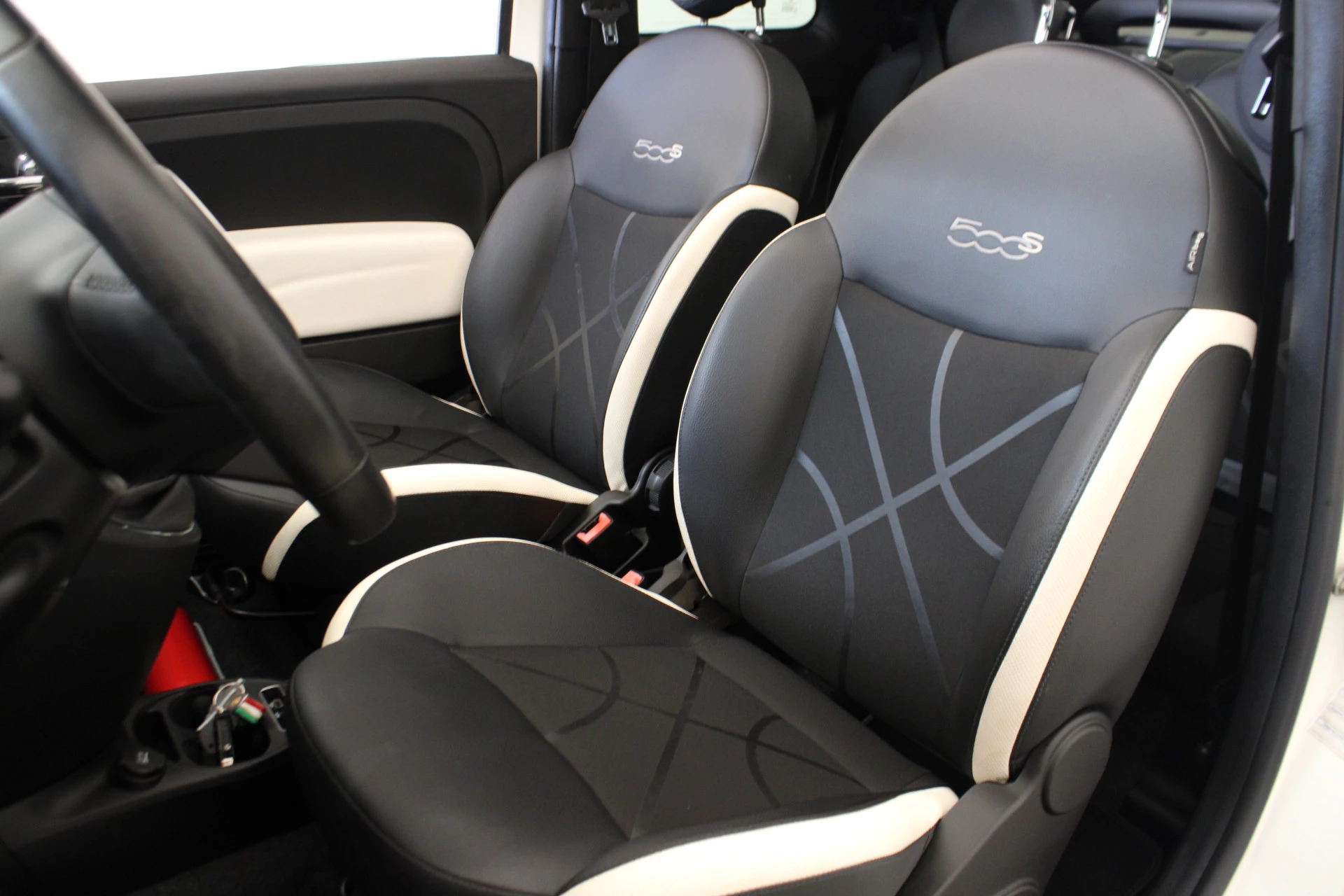 Hoofdafbeelding Fiat 500C