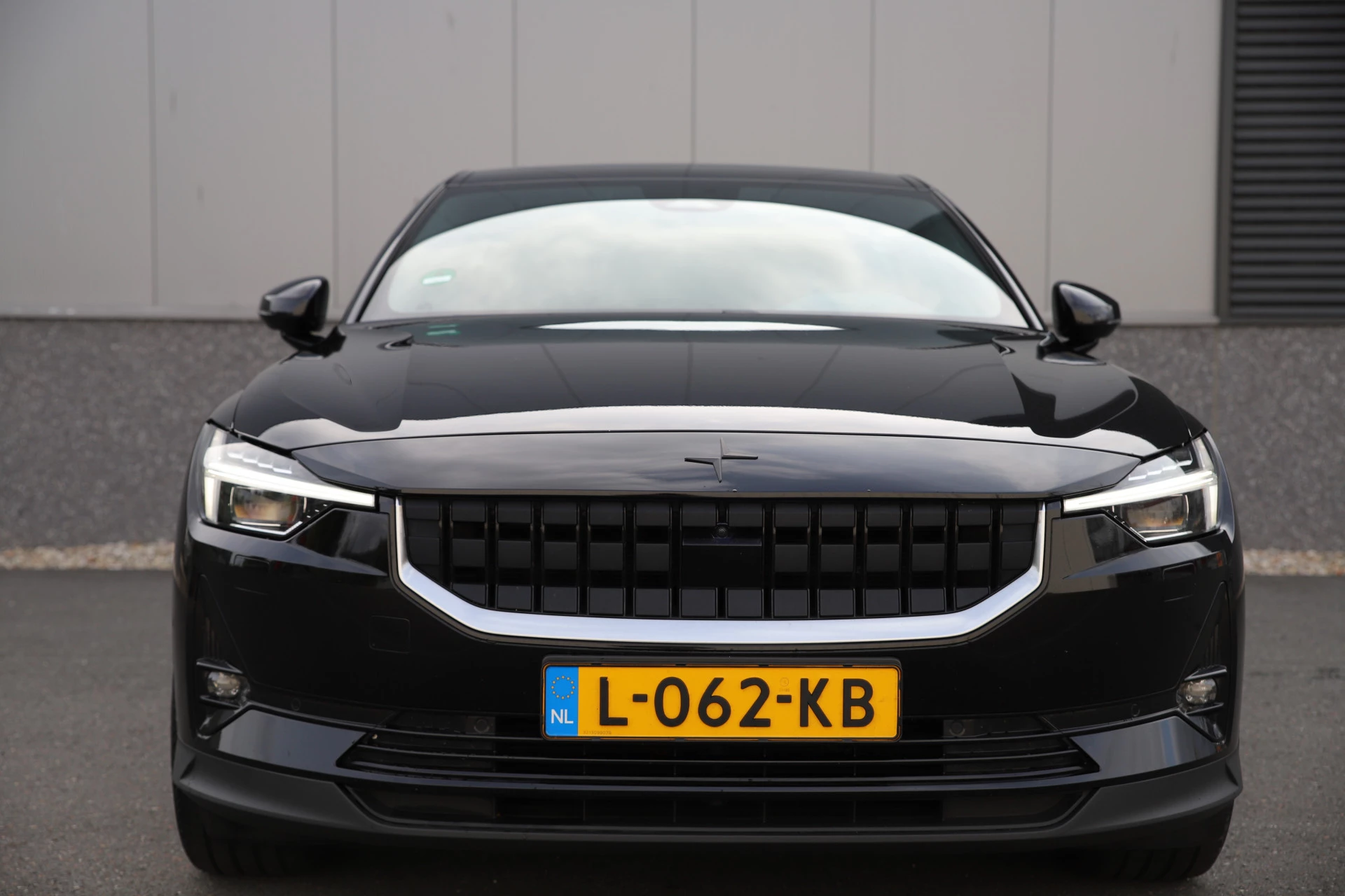 Hoofdafbeelding Polestar 2
