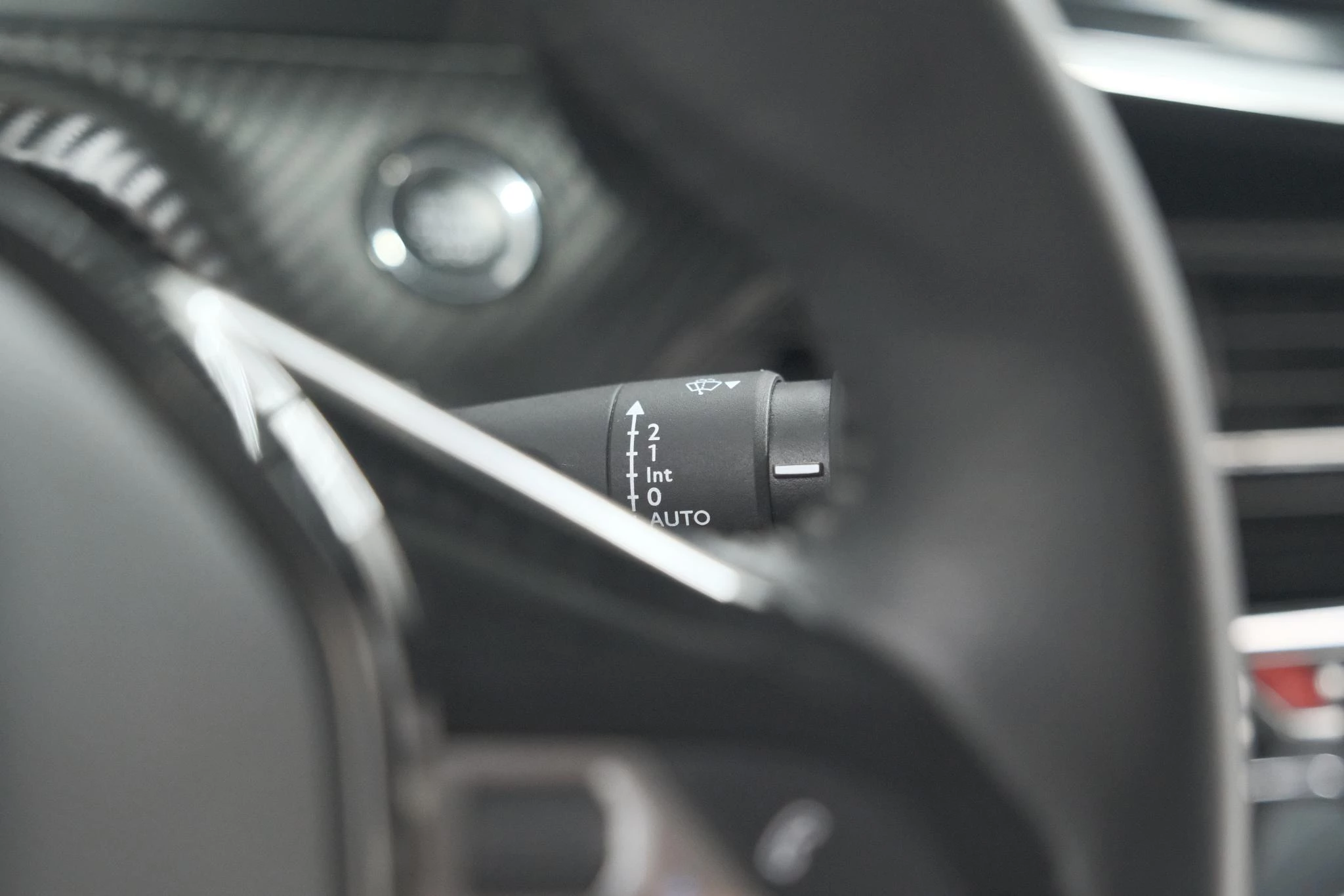 Hoofdafbeelding Peugeot e-2008