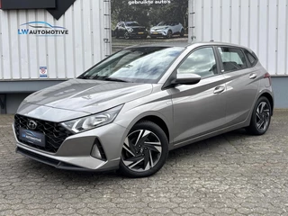 Hoofdafbeelding Hyundai i20 Hyundai i20 1.0 T-GDI MHEV 48v Comfort | Carplay | Camera | Stoel+stuurverwarming