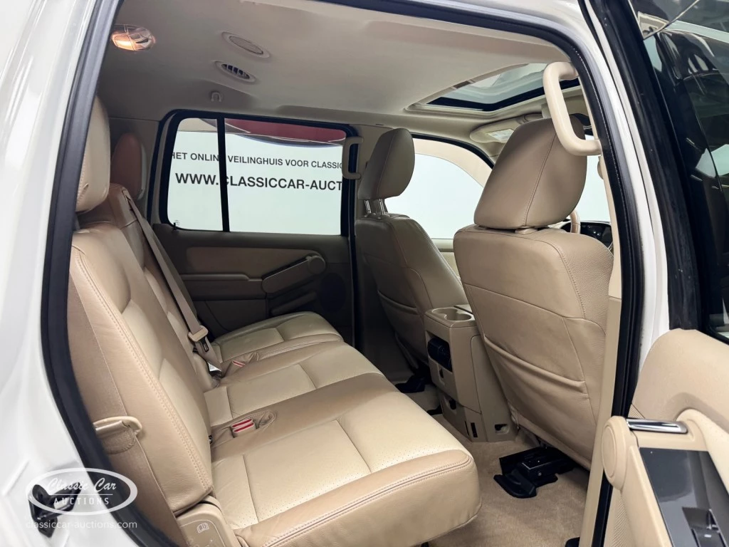 Hoofdafbeelding Ford Explorer