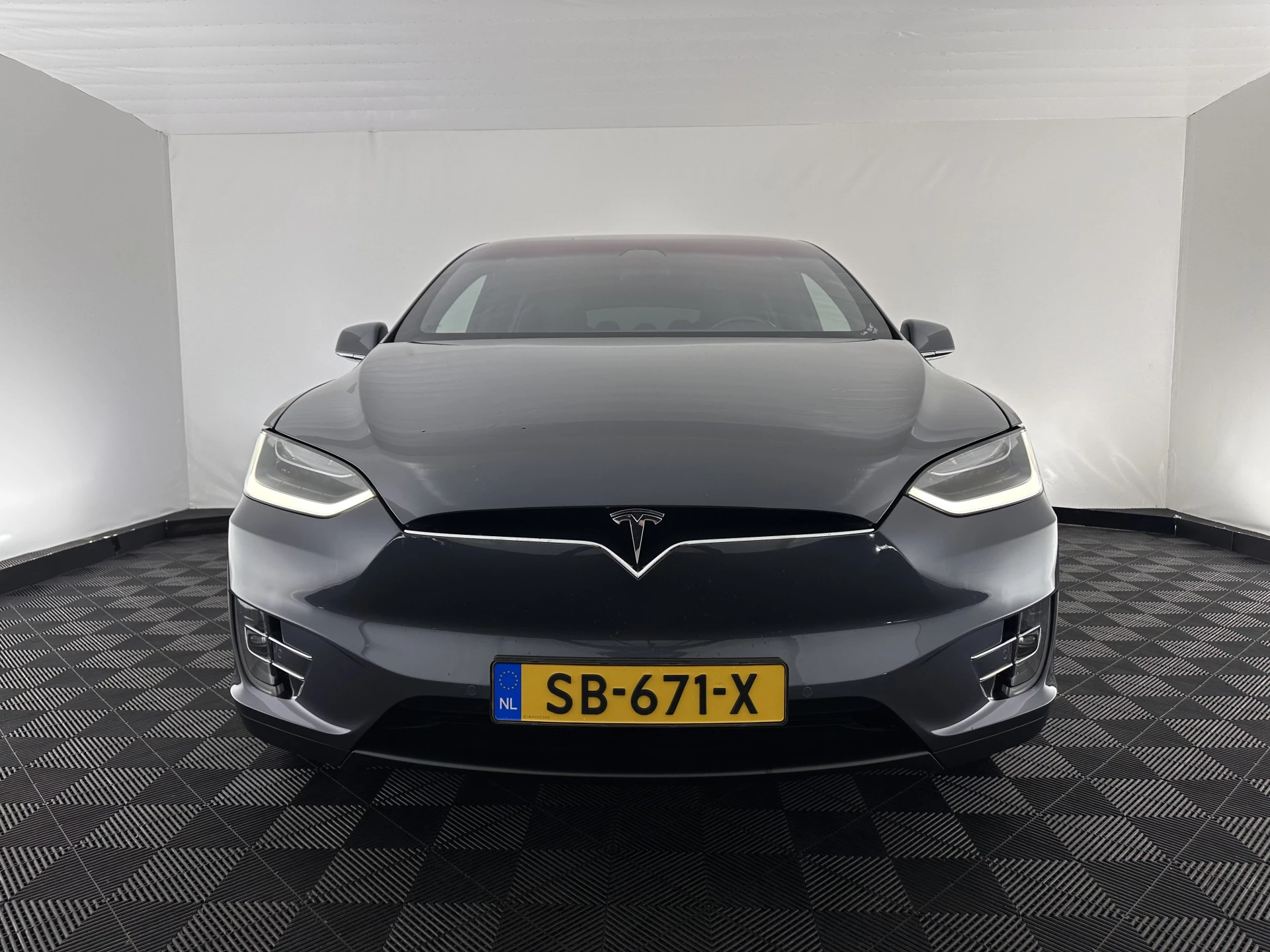 Hoofdafbeelding Tesla Model X