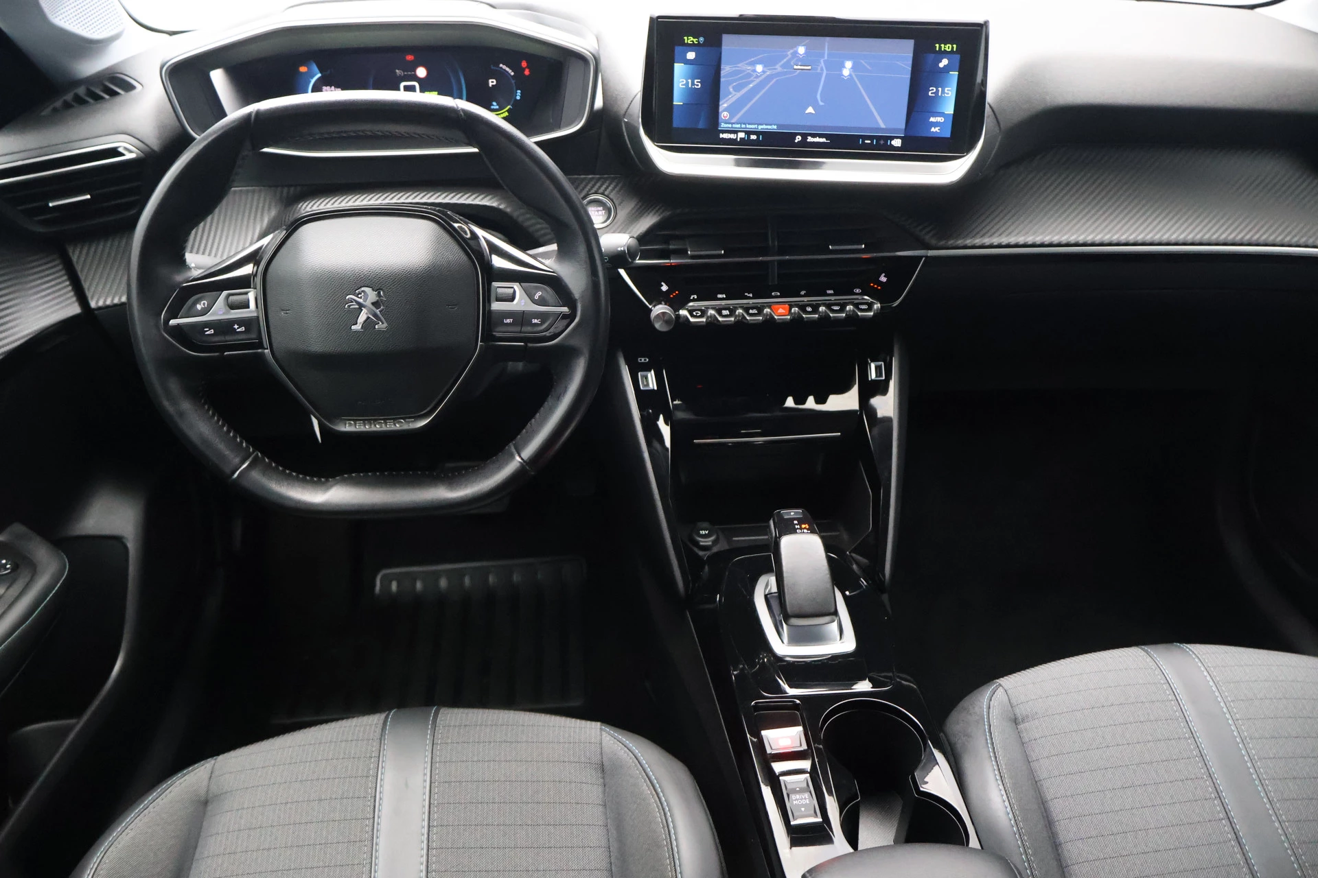 Hoofdafbeelding Peugeot e-208