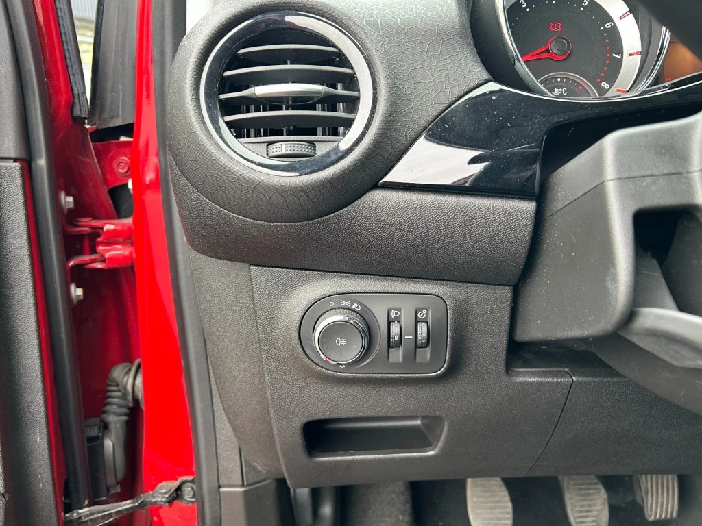 Hoofdafbeelding Opel ADAM