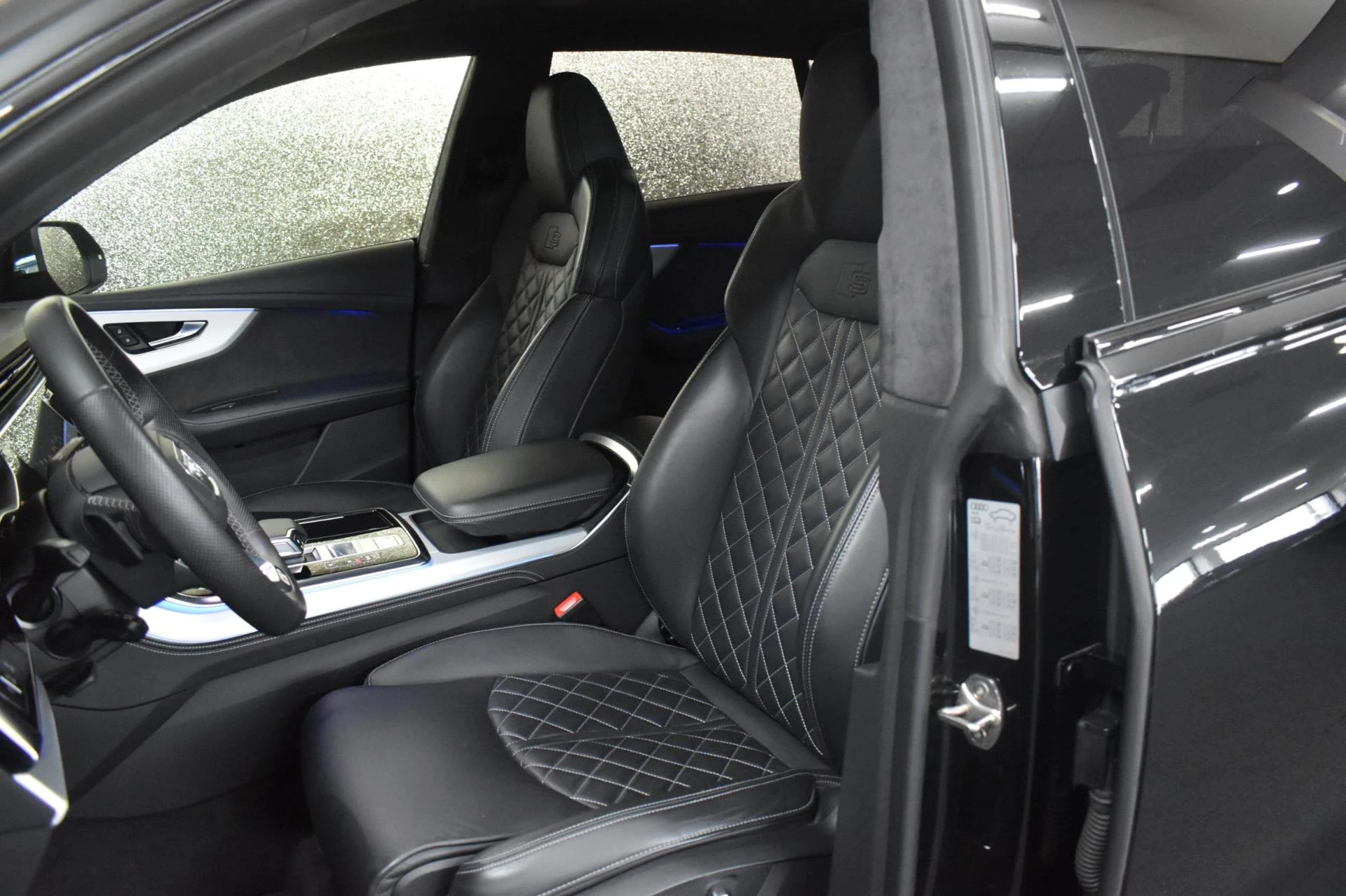 Hoofdafbeelding Audi Q8