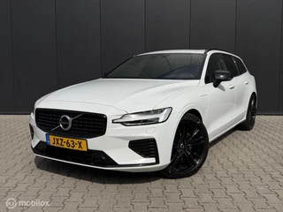 Hoofdafbeelding Volvo V60 Volvo V60 2.0 T6 Twin Engine AWD R-Design/Pano/Trekhaak/H&K/Vol!
