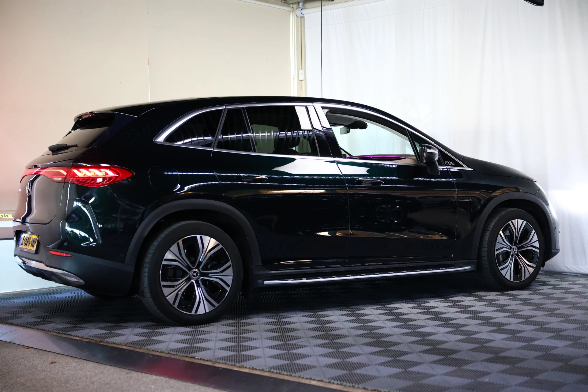 Hoofdafbeelding Mercedes-Benz EQE