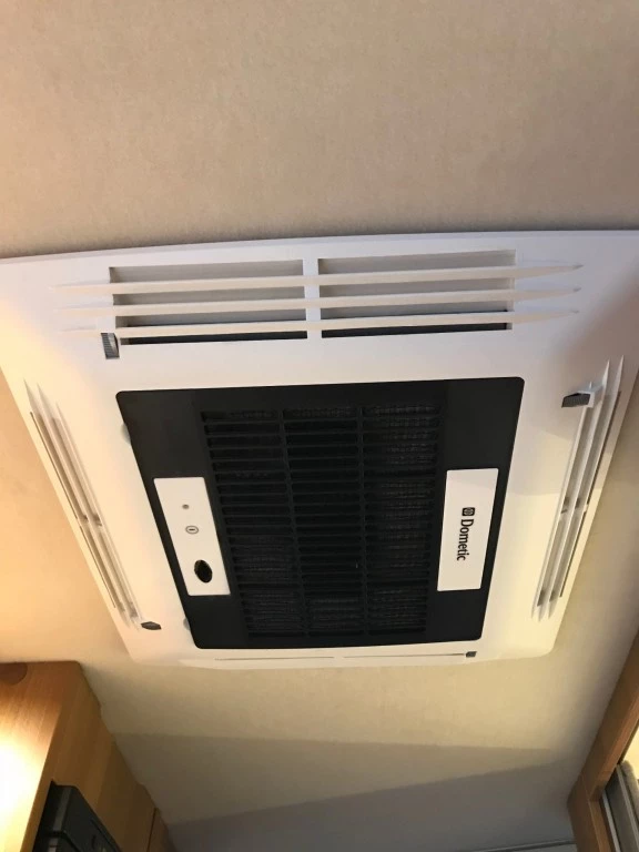 Hoofdafbeelding Knaus Van I 650 Meg