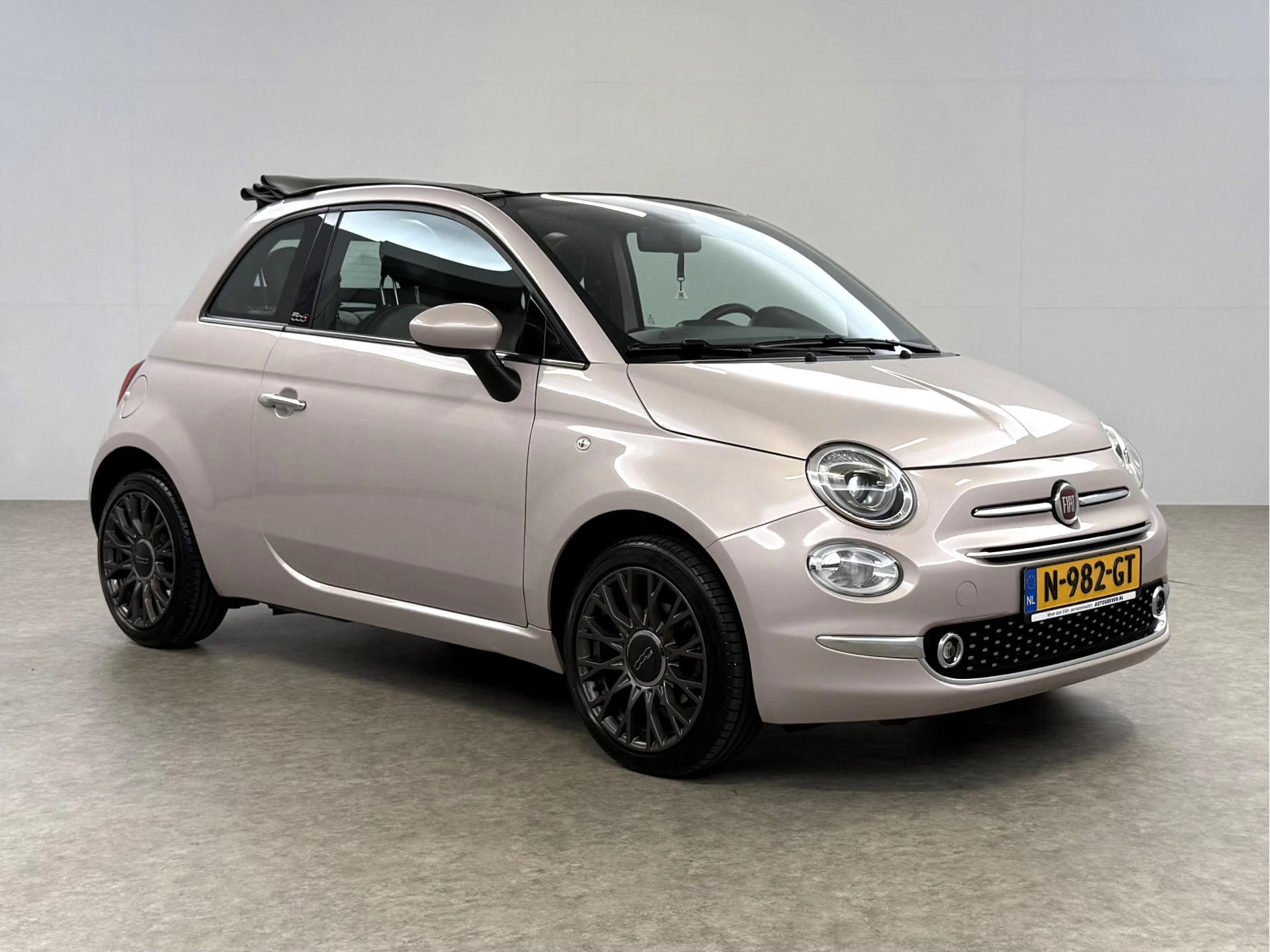 Hoofdafbeelding Fiat 500C