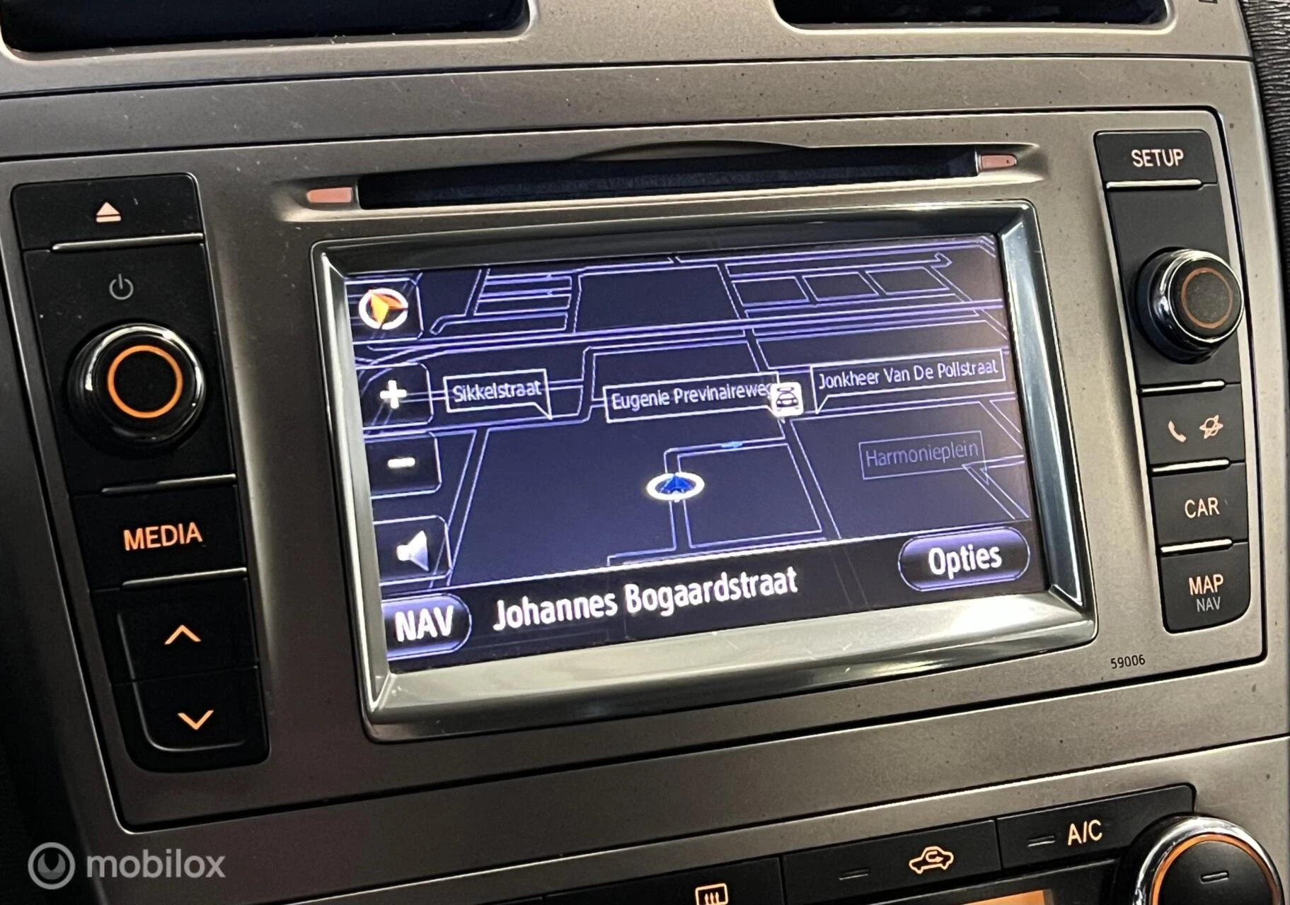 Hoofdafbeelding Toyota Avensis