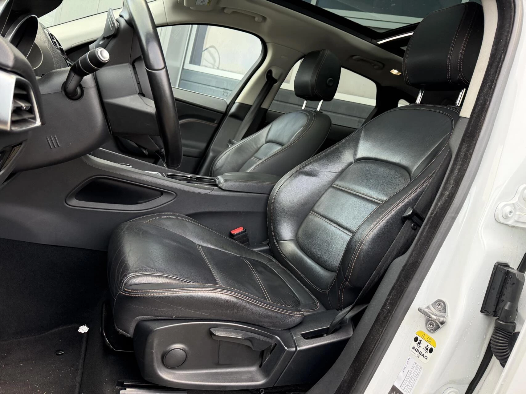 Hoofdafbeelding Jaguar F-PACE