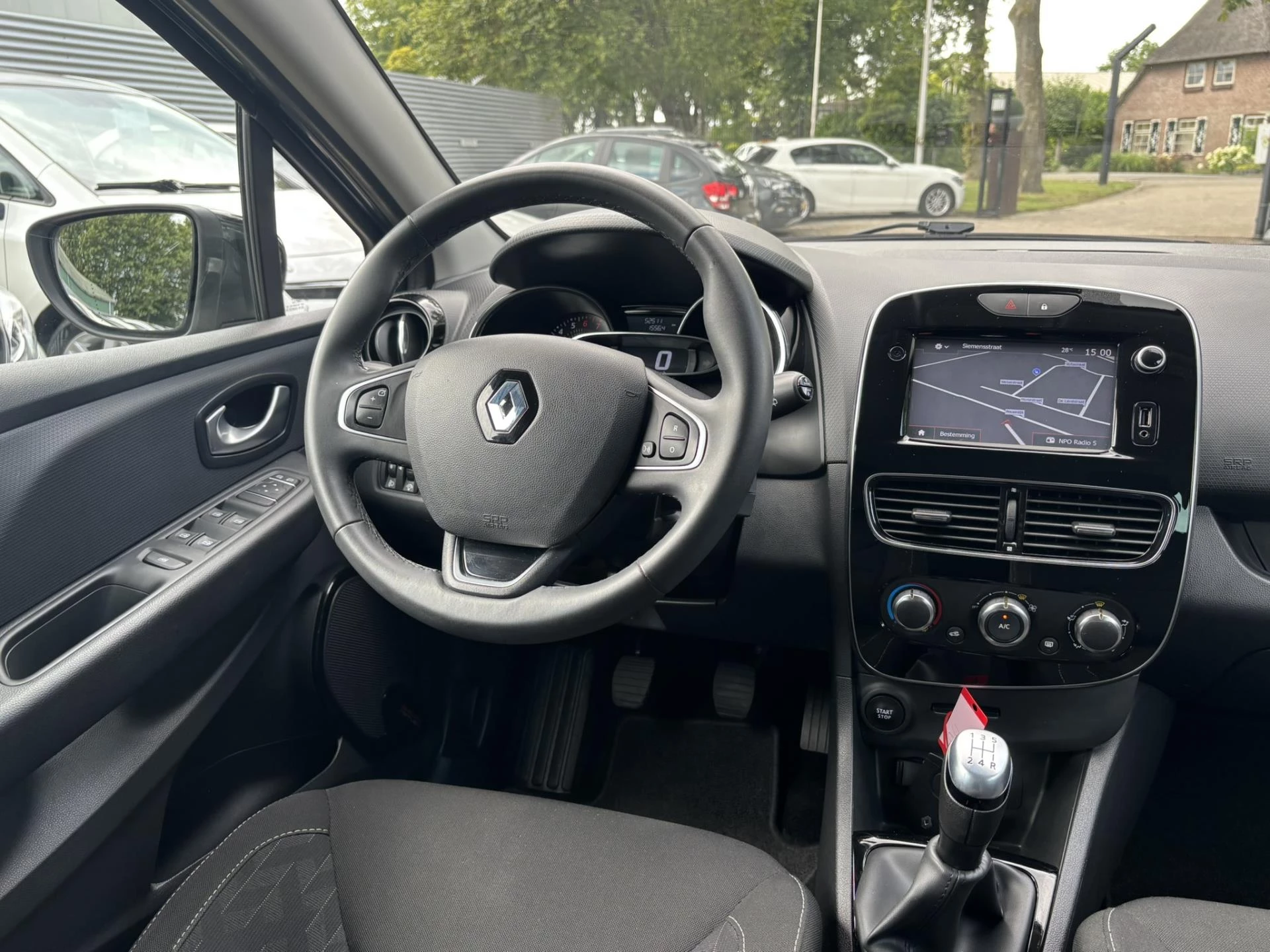 Hoofdafbeelding Renault Clio