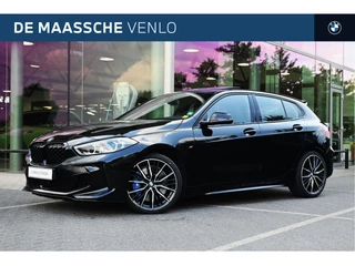 BMW 1 Serie M135i xDrive High Executive Automaat / Panoramadak / Achteruitrijcamera / Comfort Access / M Sportonderstel / Live Cockpit Professional / Stoelverwarming