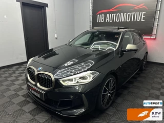 Hoofdafbeelding BMW 1 Serie BMW 1-serie M135i xDrive 2023