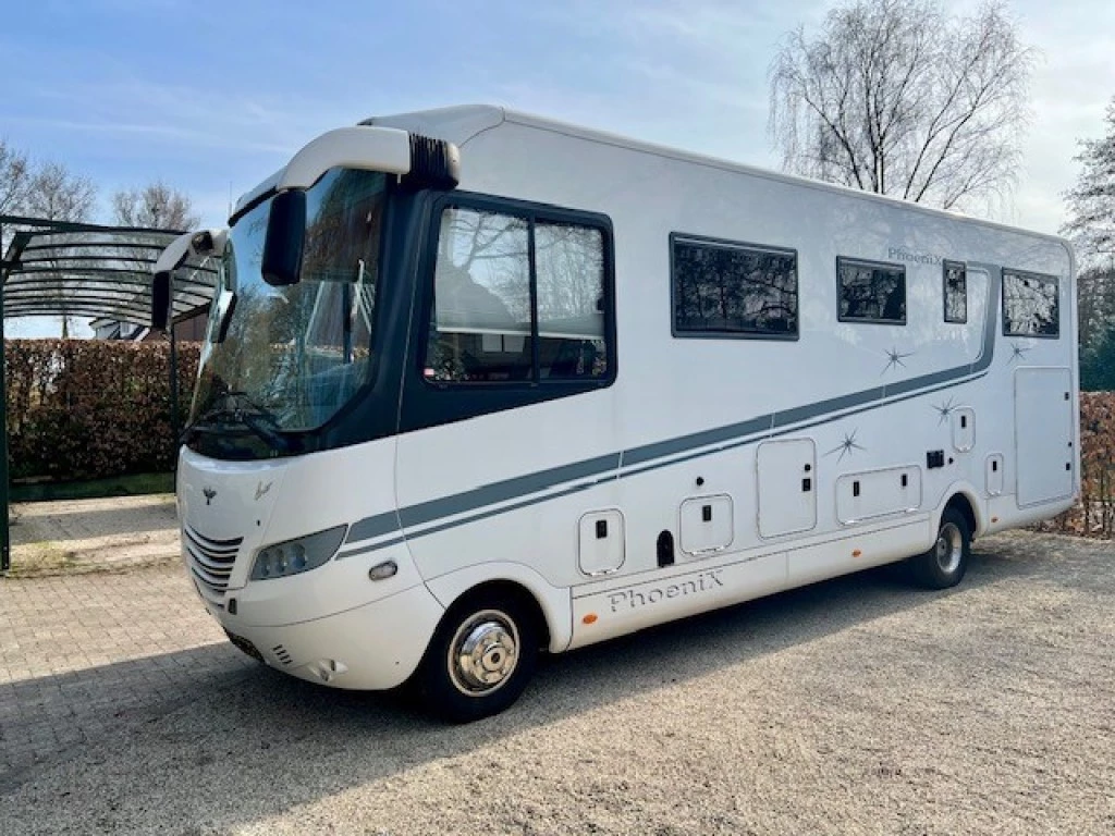 Hoofdafbeelding Iveco Phoenix / Iveco Maxiliner