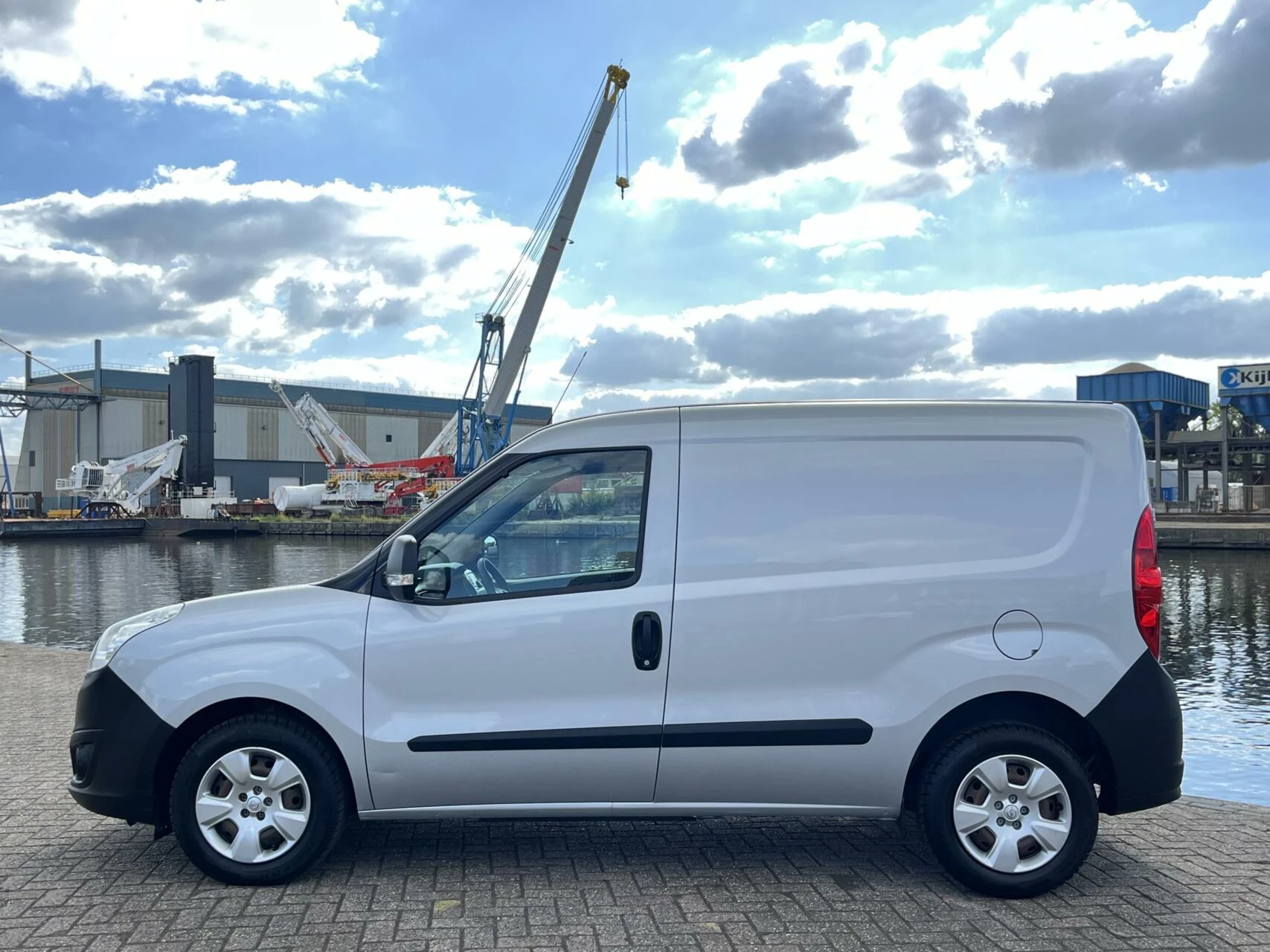 Hoofdafbeelding Opel Combo
