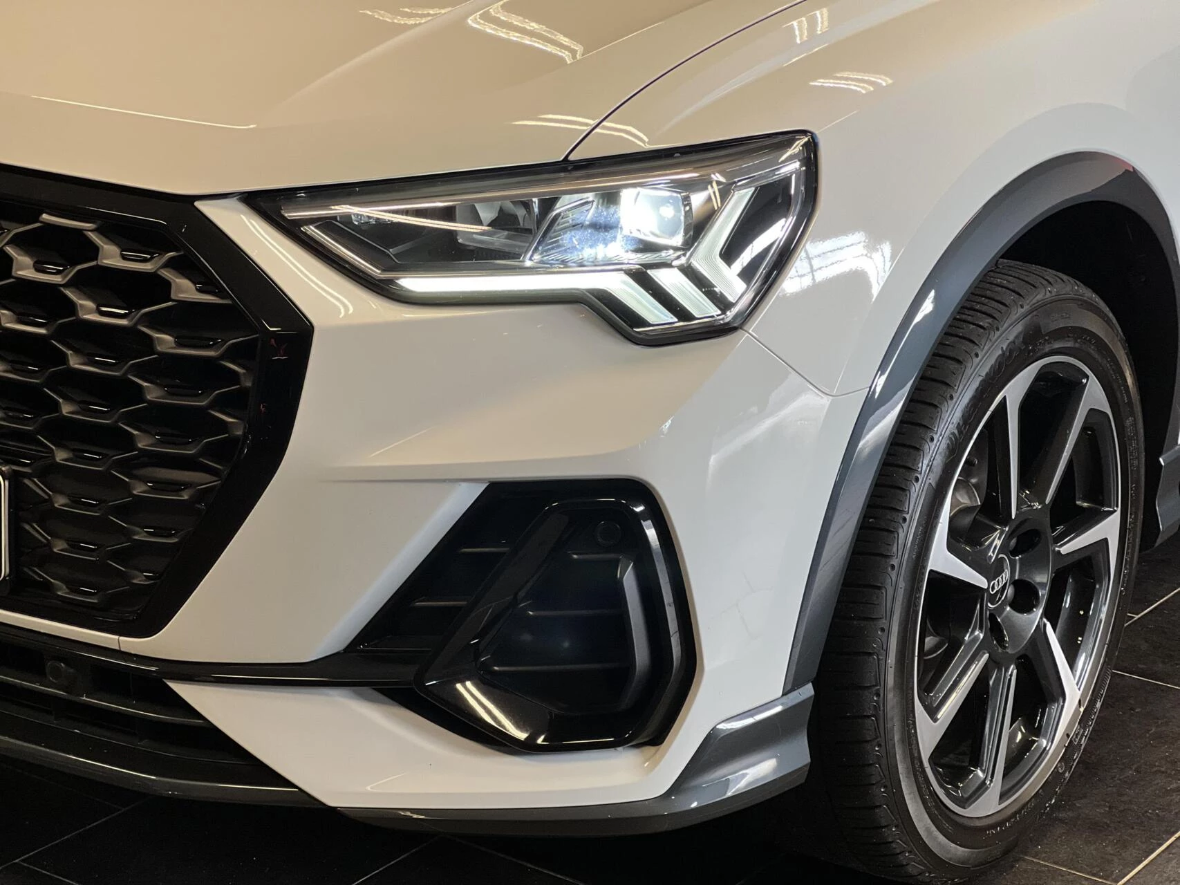 Hoofdafbeelding Audi Q3