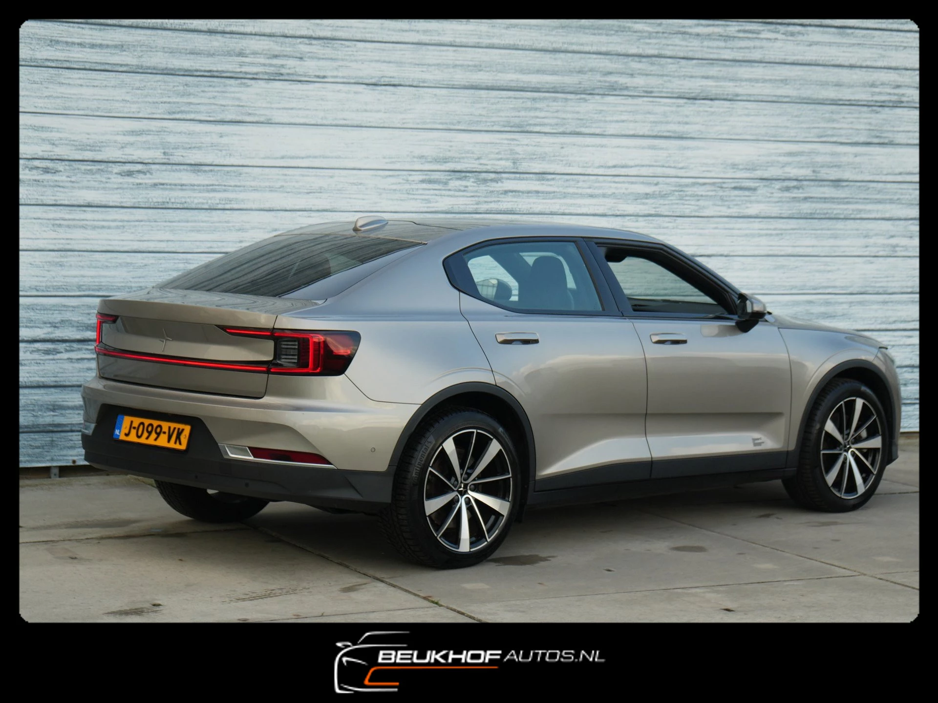 Hoofdafbeelding Polestar 2