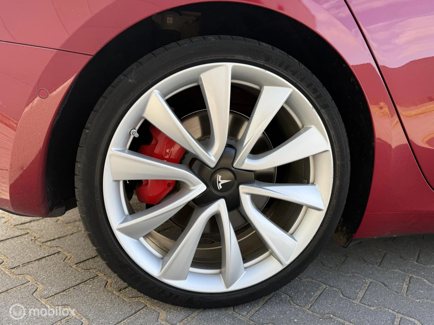 Hoofdafbeelding Tesla Model 3