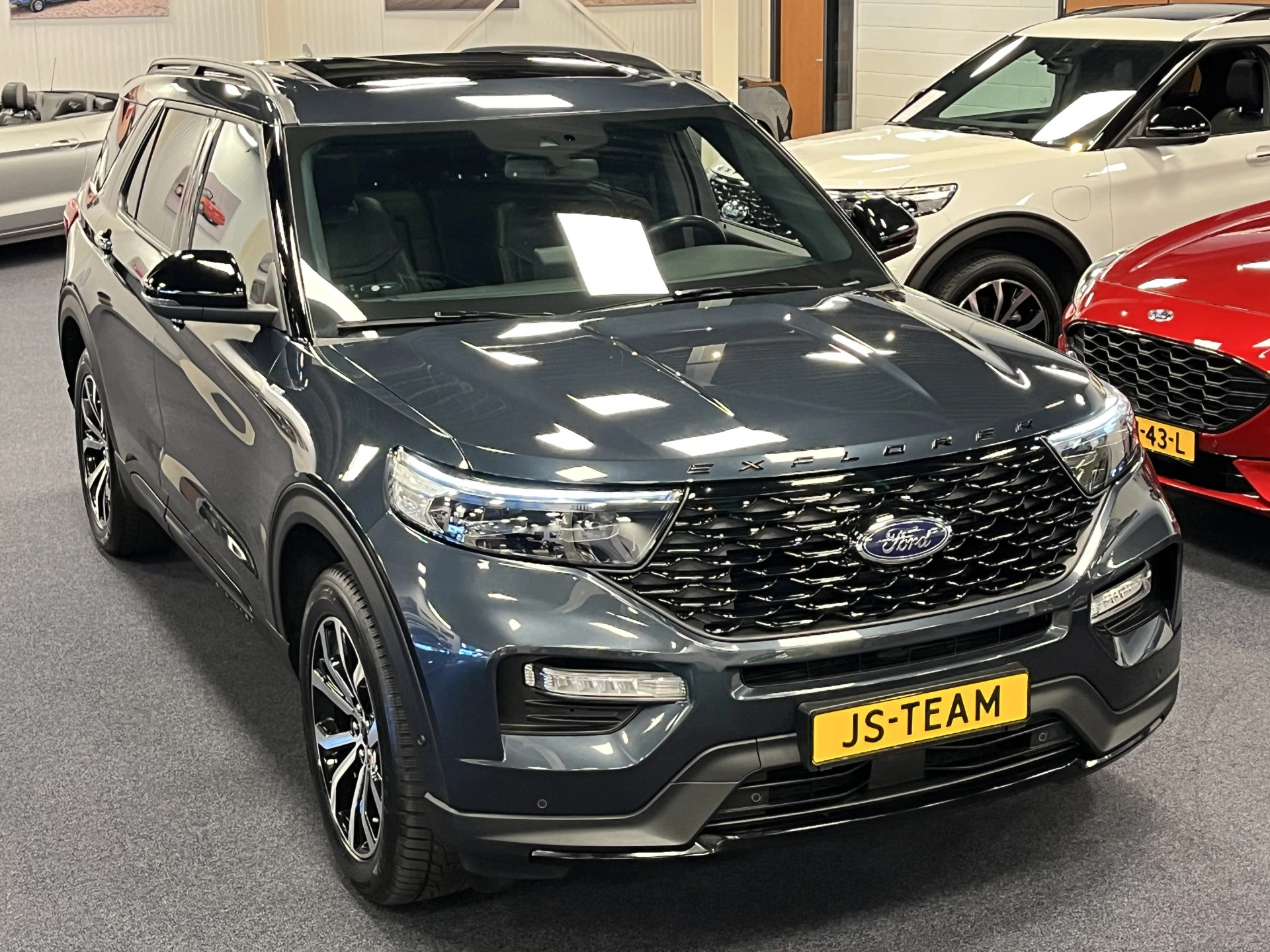 Hoofdafbeelding Ford Explorer