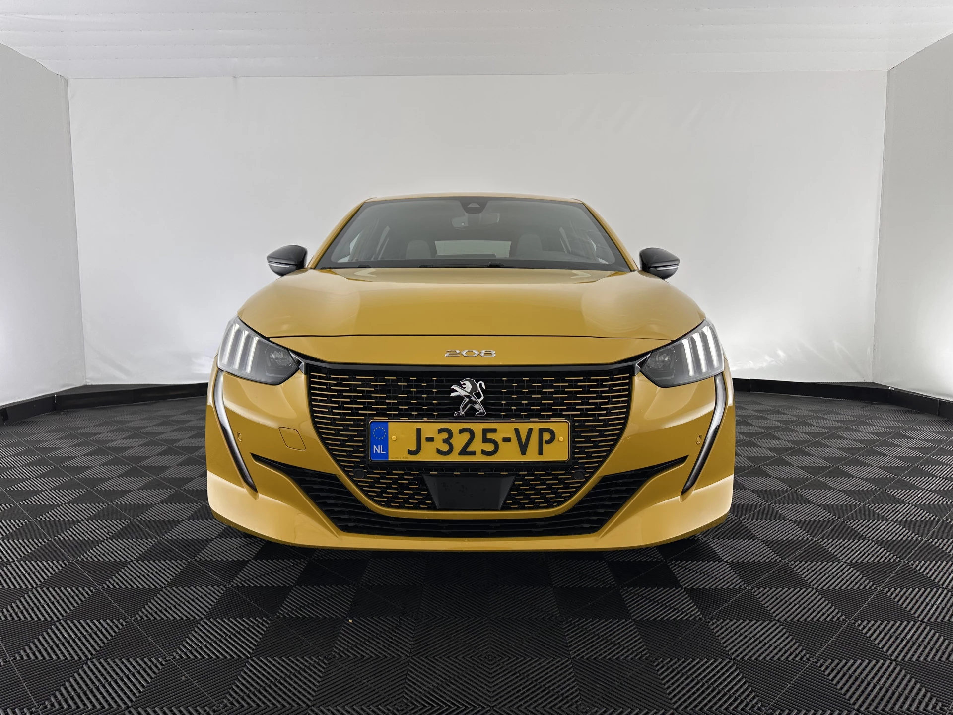 Hoofdafbeelding Peugeot e-208