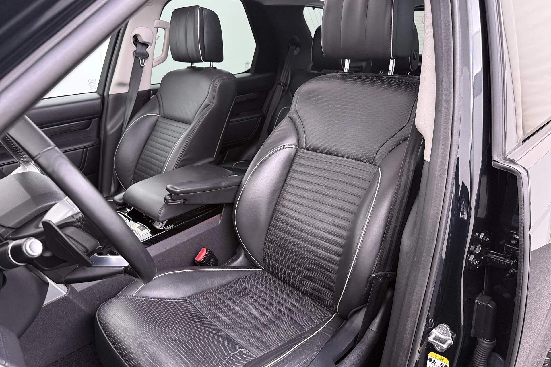 Hoofdafbeelding Land Rover Discovery